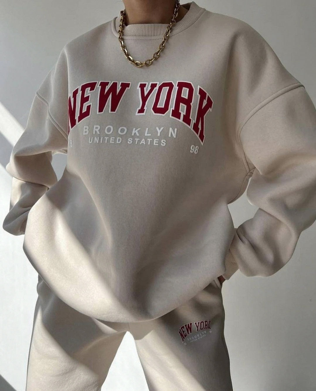 Graphic Crewneck Oversized Sweatshirt