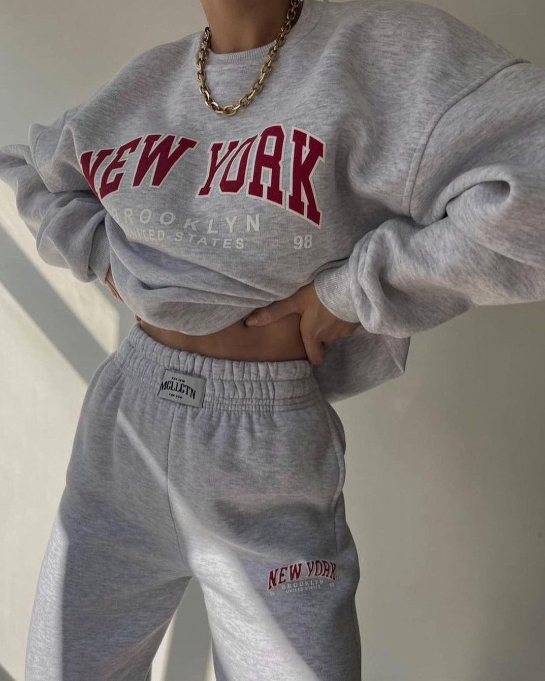 Graphic Crewneck Oversized Sweatshirt
