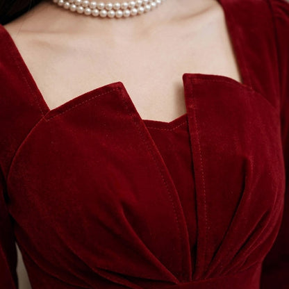 Velvet Long Sleeve Sweetheart A-Line Maxi Dress